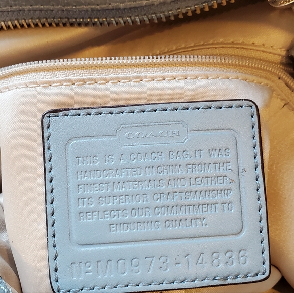 Coach | Retro Blue Patent Crocodile embossed Tote Shoulder Bag, Removabl… - Picture 4 of 7